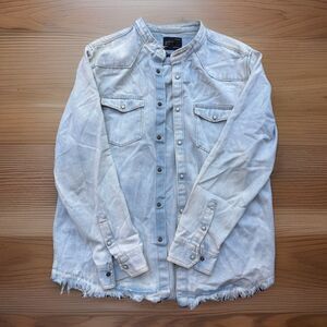 Zara Man Relaxed Fit Light Blue Denim Shirt Distressed Frayed Hem Size XL